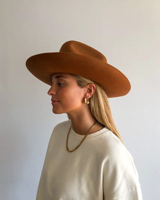 Ares Aixalà - Psicóloga y influencer