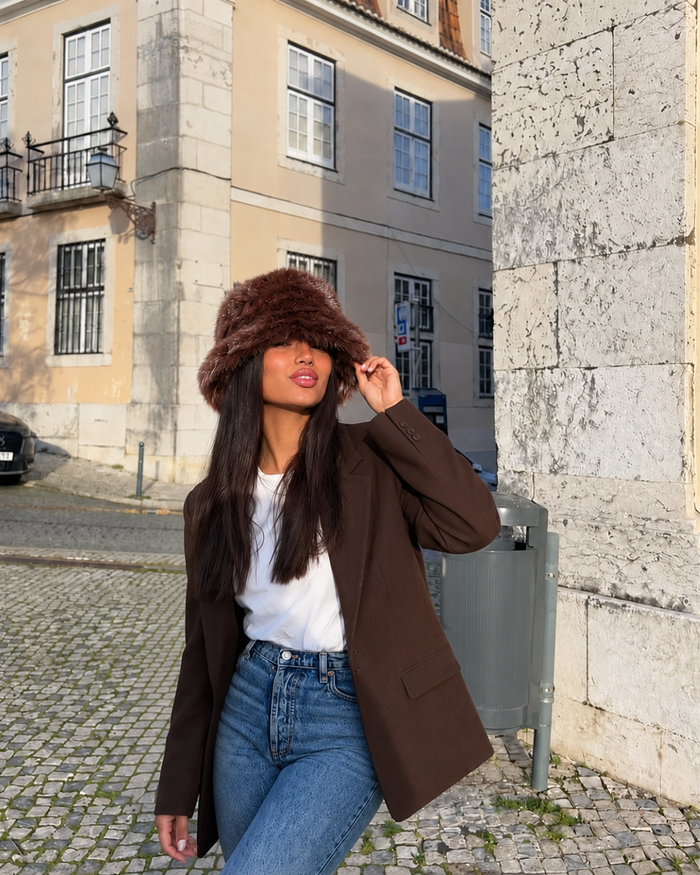 FLUFFY FAUX FUR HAT CHOCOLATE