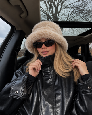 FLUFFY FAUX FUR HAT ARCTIC WHITE