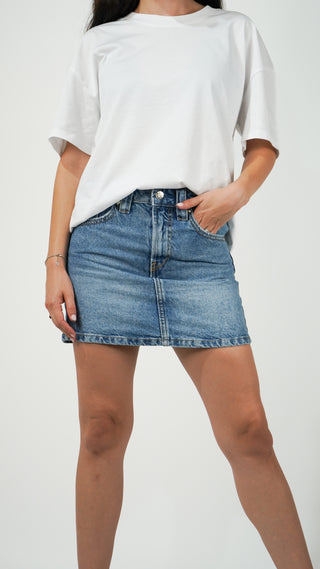 MINI FALDA VIRAGO CON TACHAS